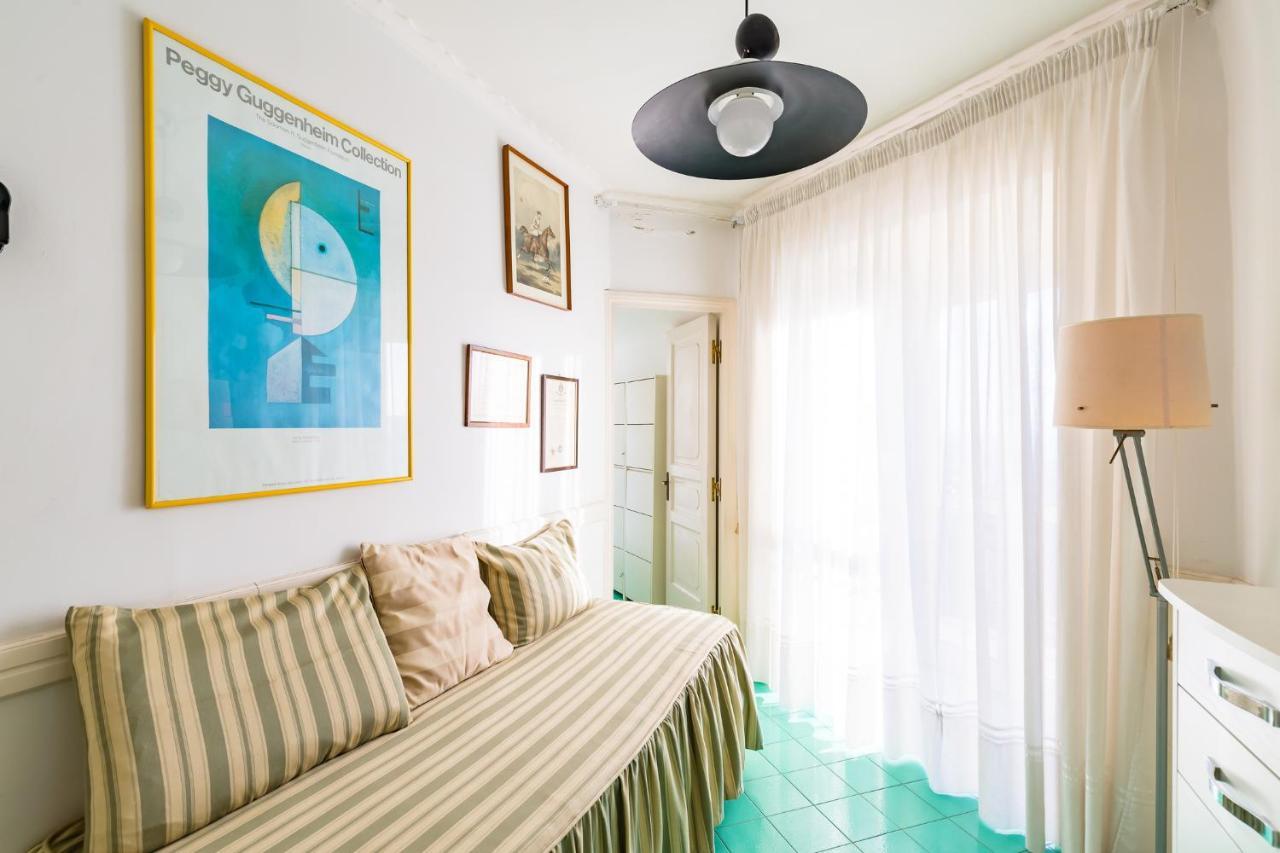 Villa Paola - Hidden Panoramic Garden And Terraces By Napoliapartments المظهر الخارجي الصورة