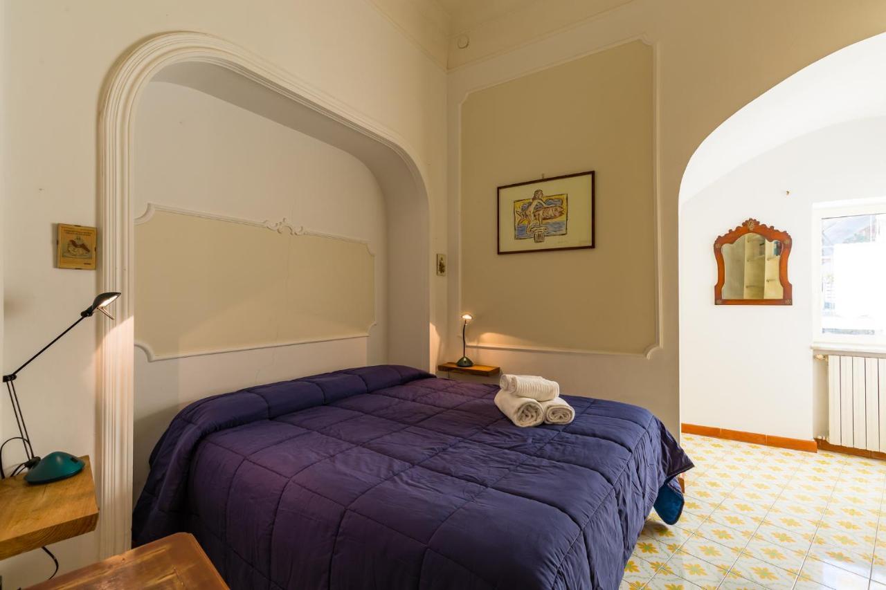 Villa Paola - Hidden Panoramic Garden And Terraces By Napoliapartments المظهر الخارجي الصورة