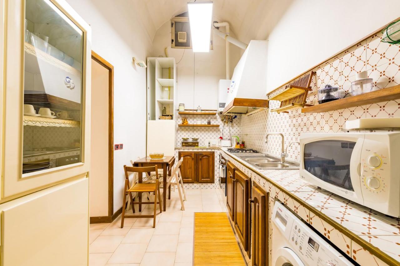 Villa Paola - Hidden Panoramic Garden And Terraces By Napoliapartments المظهر الخارجي الصورة