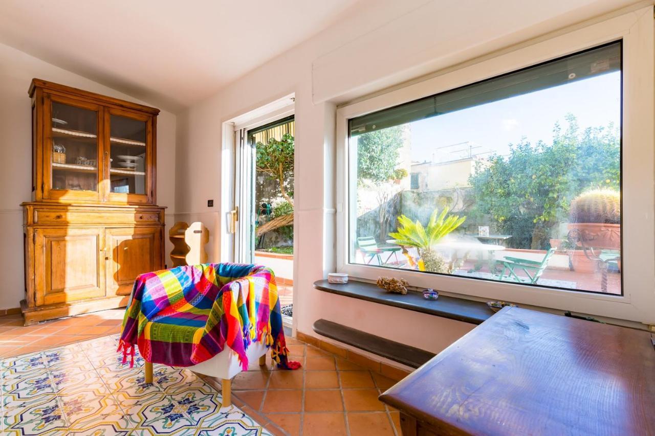 Villa Paola - Hidden Panoramic Garden And Terraces By Napoliapartments المظهر الخارجي الصورة