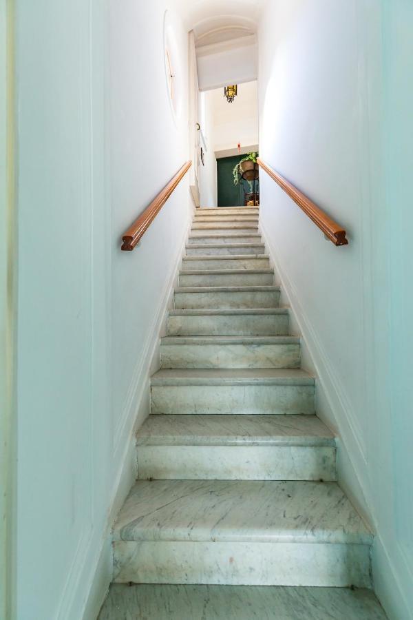 Villa Paola - Hidden Panoramic Garden And Terraces By Napoliapartments المظهر الخارجي الصورة