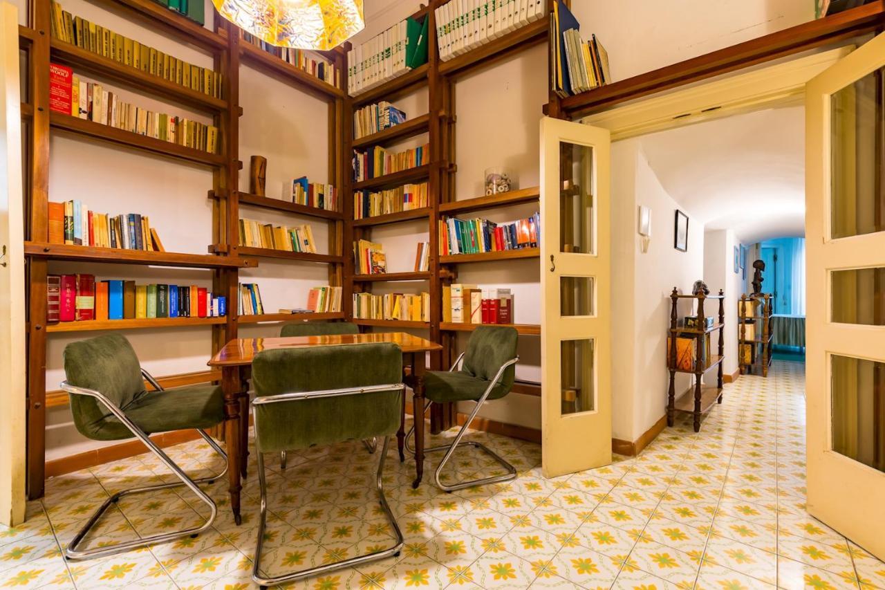 Villa Paola - Hidden Panoramic Garden And Terraces By Napoliapartments المظهر الخارجي الصورة