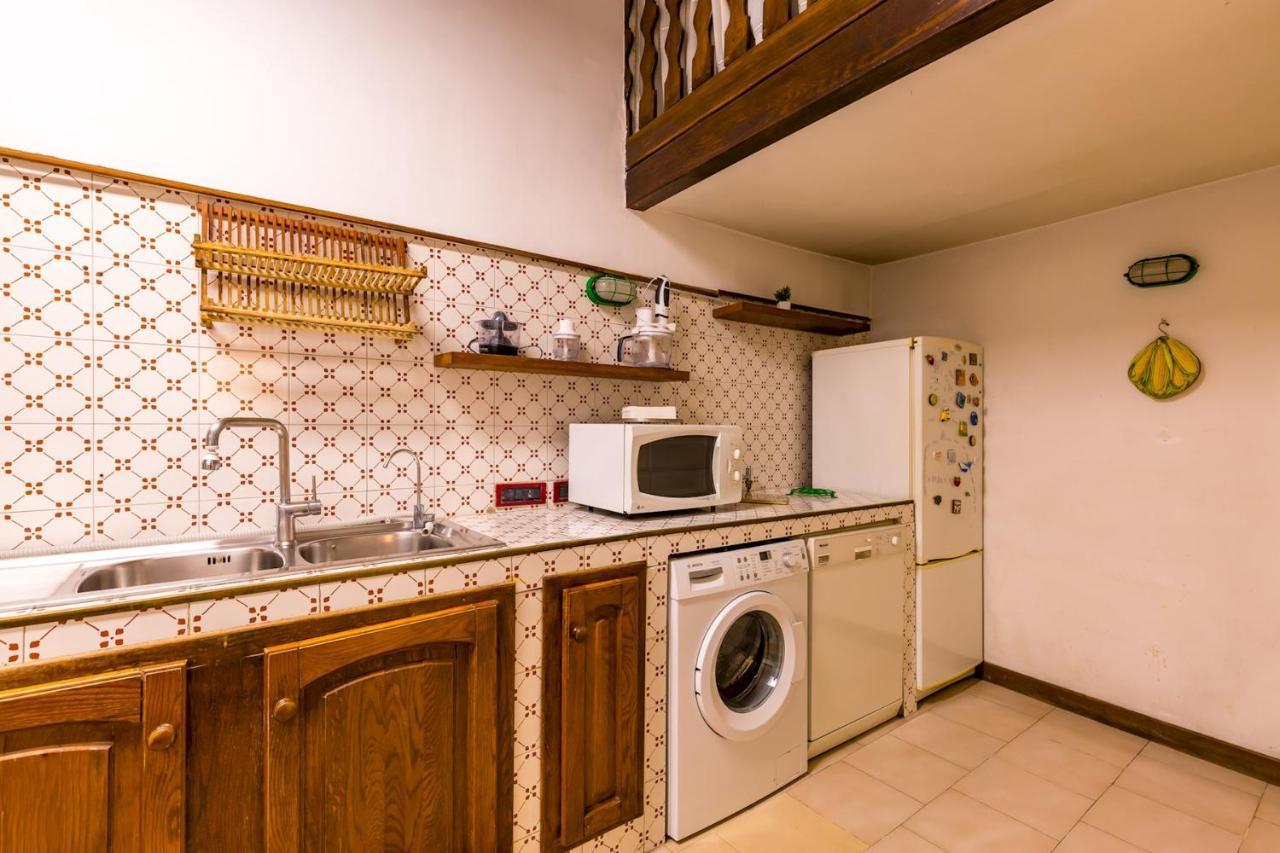 Villa Paola - Hidden Panoramic Garden And Terraces By Napoliapartments المظهر الخارجي الصورة