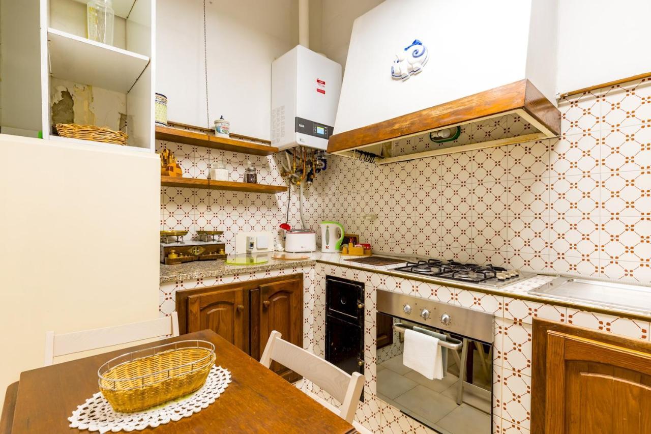 Villa Paola - Hidden Panoramic Garden And Terraces By Napoliapartments المظهر الخارجي الصورة